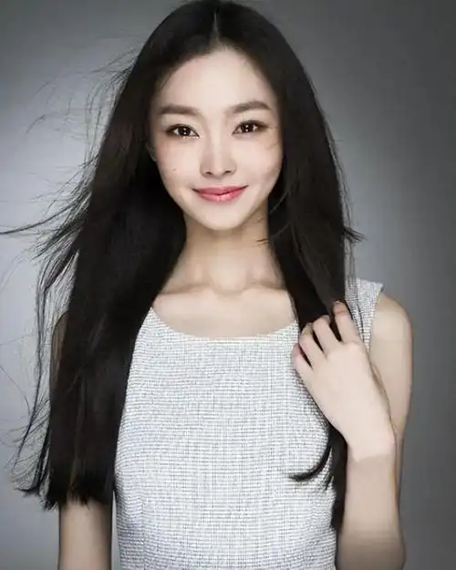 宋轶被曝上学情书收到手软当看到学生照后网友确实心动了