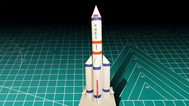 小学生科技小制作,手工制作长征五号运载火箭模型|手工自制|手工达人_