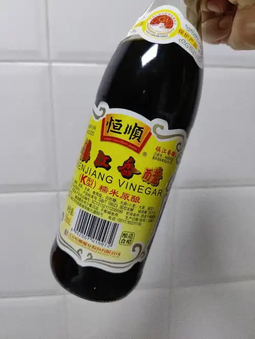 恒顺  #镇江香醋  #k型醋  太刺激了,酸度超级高,不推荐蘸食另外两款