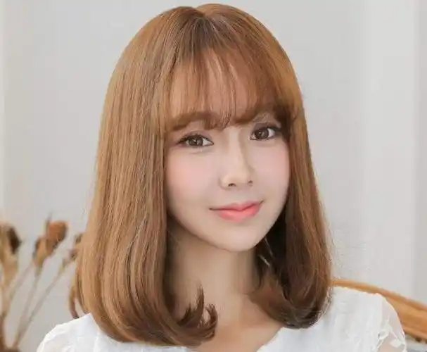 额头高适合什么发型