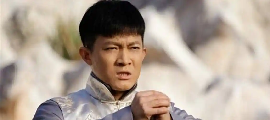 又一古装悬疑剧来袭,"宠弟狂魔"的郭靖宇,会给杨志刚安排吗?