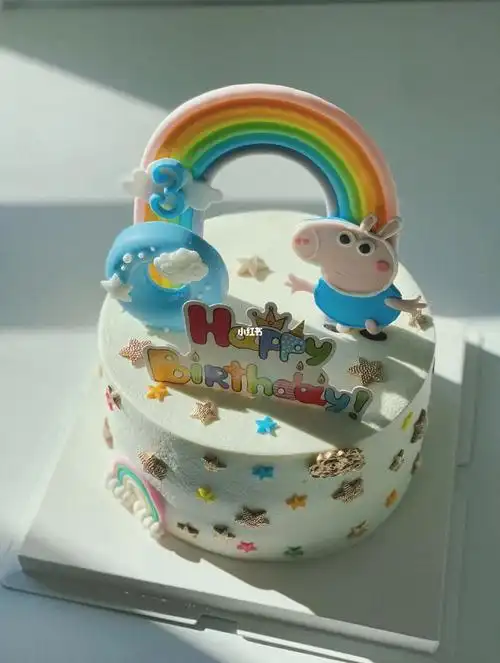 小猪佩奇生日蛋糕
