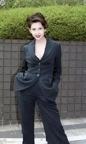 关秀媚身材好在哪里(性感女神关秀媚)(2)