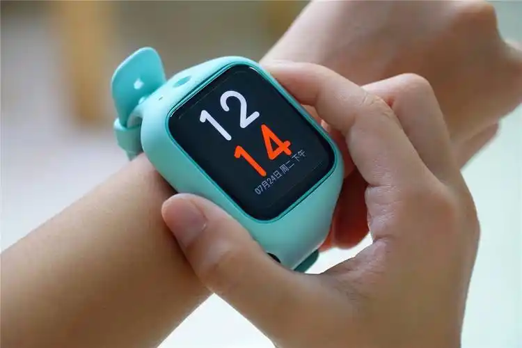 米兔儿童电话手表34g版体验小爱ai加持智能识物仅599元