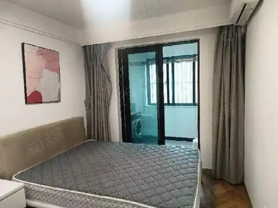 上海虹口江湾墨翠里彩虹湾四期!