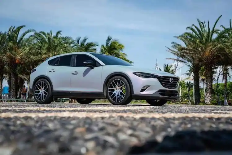 让魂动更加魔幻马自达cx4改色魔幻灰