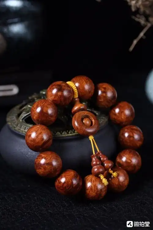 缅甸花梨 2·0瘤疤 手串