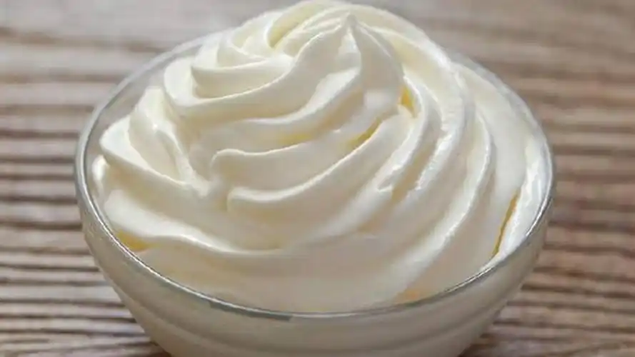 淡奶油和牛奶有什么区别,植物奶油和动物奶油哪种更好