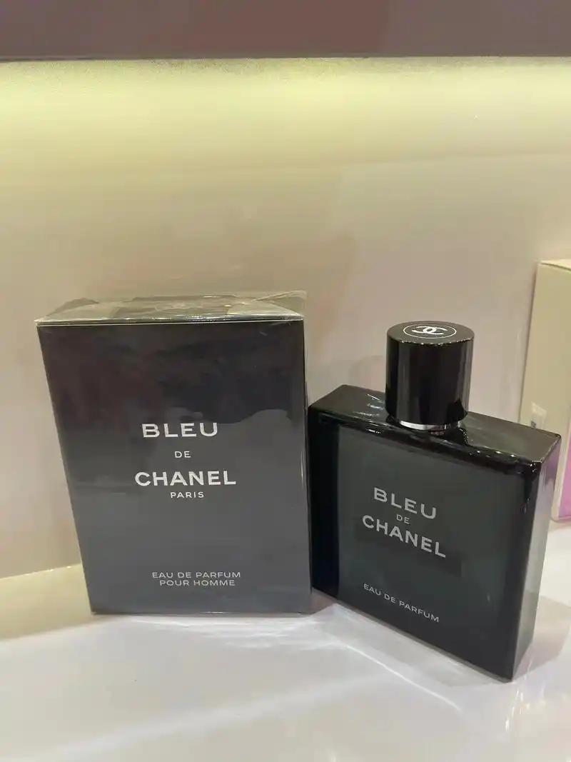 三大渣男香水之香奈儿蔚蓝香水