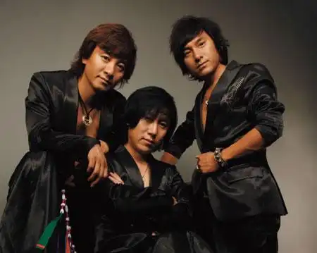 试听:彝人制造 - 妈妈