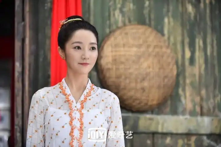 原创肖燕演技在线,剧情感人,主题励志,这样的《小娘惹》惹人心动