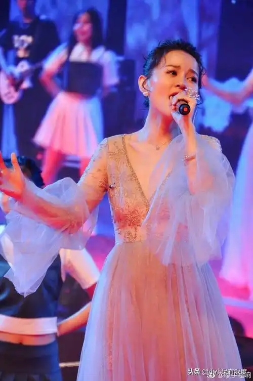 张含韵资料个人资料,张含韵资料个人资料写真(气质清新不失甜美)