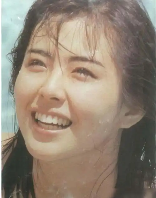 比美标杆刘亦菲:上比香港90年代美女,下比95后新晋小花