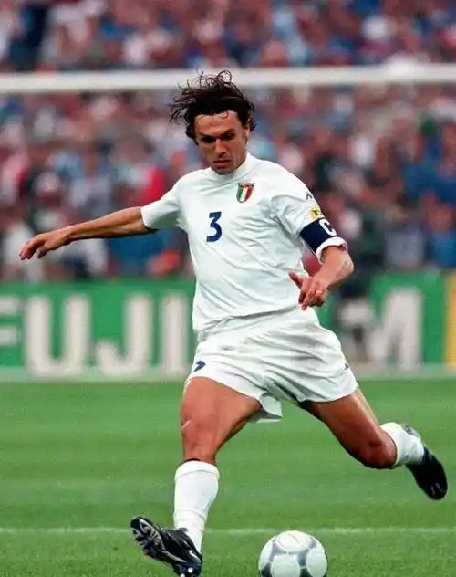 保罗·马尔蒂尼传奇足球生涯_米兰队_防守_球员