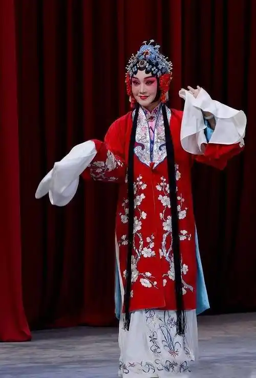 京剧"五小程旦"其实是程派一个巅峰,现在年轻演员谁能超过她们_迟小秋