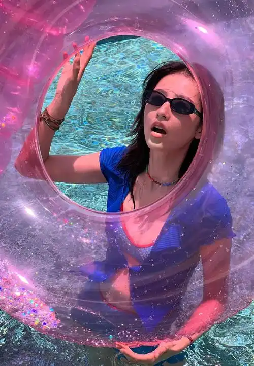 周雨彤超话#周雨彤#泳装