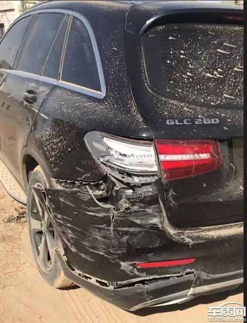 北京奔驰glc三次碰撞气囊没有弹出来