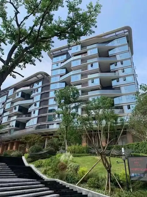 龙湖揽境业主低于原购价卖