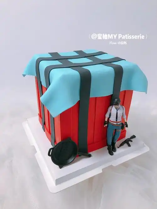 布里斯班又是加班赶工的夜吃鸡空投包蛋糕