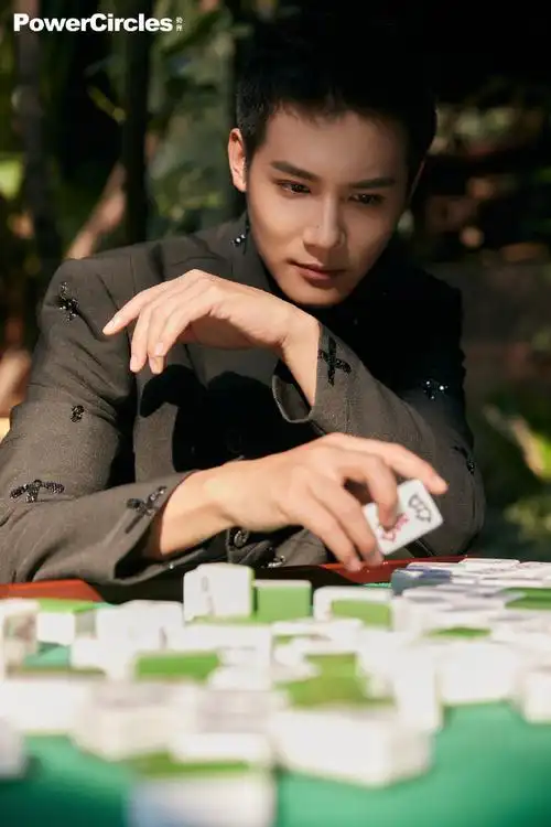 郑业成成都惬意生活大片##郑业成势界生日刊##郑业成0826生日快乐