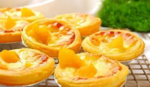 孩子爱吃蛋挞不用买,教你在家制作水果蛋挞,口感好吃又美味