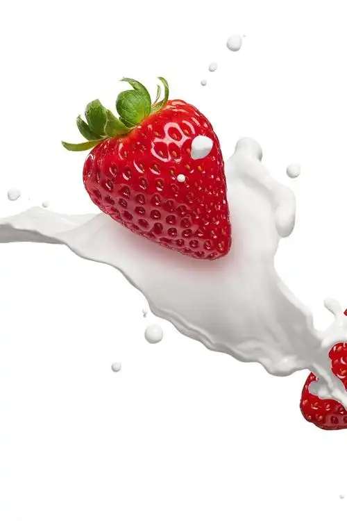 草莓,牛奶,白色背景 4k