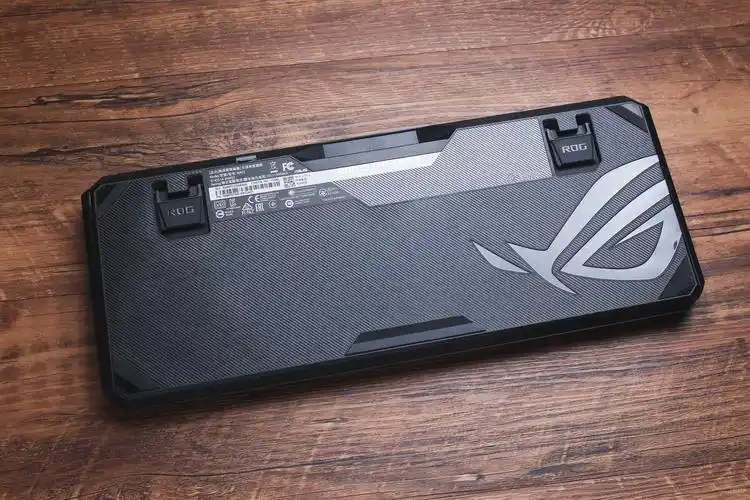 耳目一新rog龙骑士2代可以自由组合的无线机械键盘