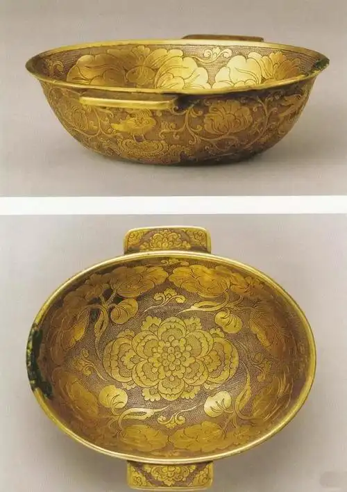 鎏金蔓草鸳鸯纹银羽觞