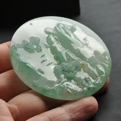 灵动珠宝 湖山归隐图 冰种小三彩唯美山水意境圆牌翡翠a货挂件