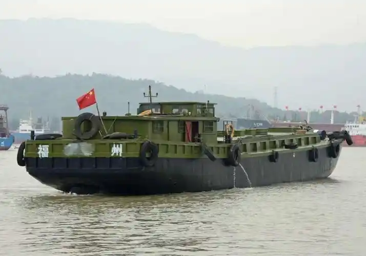 出售230吨内河油船