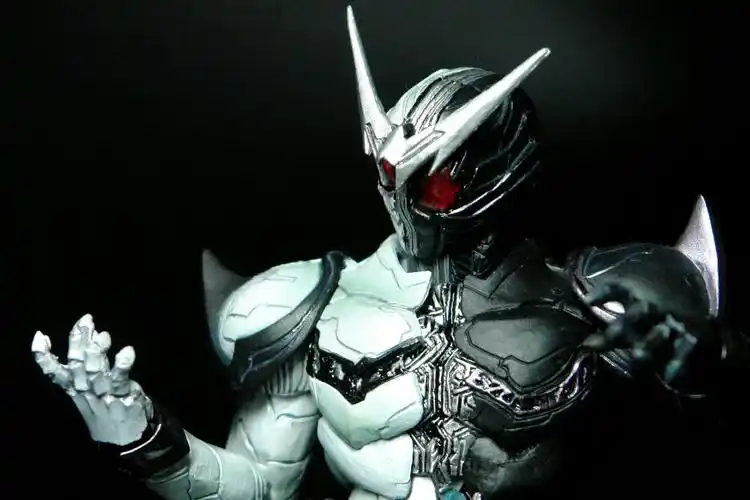 暂未定制 向ta提问私信ta  展开全部 假面骑士w(fang memory,獠牙形态