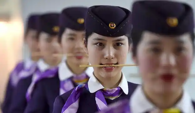 "高姐"培训 准备春运(组图)