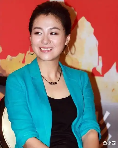 冰城美人沈傲君的人生浮沉史