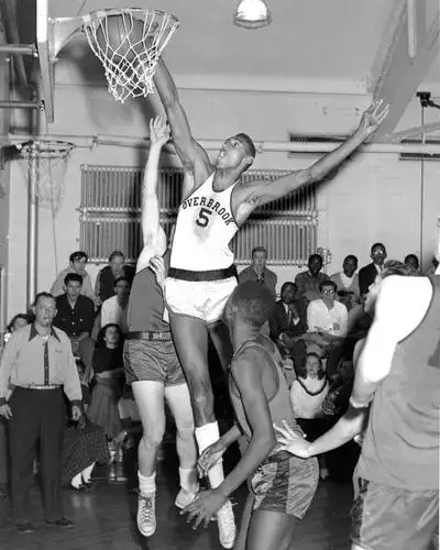 威尔特张伯伦一个永远无法被超越有如神一般的传说