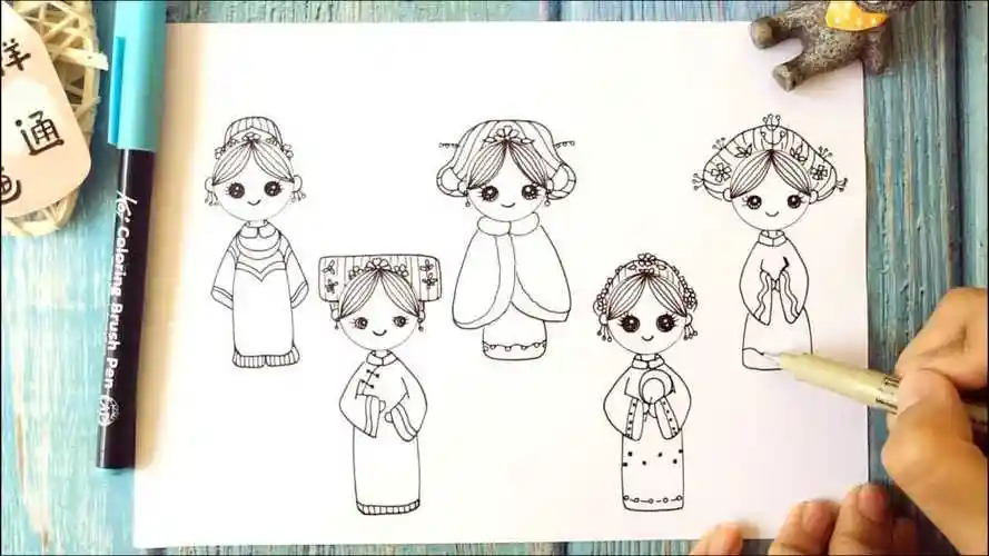 用圆圈画古装嫔妃全身像简笔画!