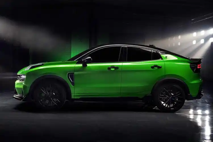 领克家族的第二款车型领克05正式亮相