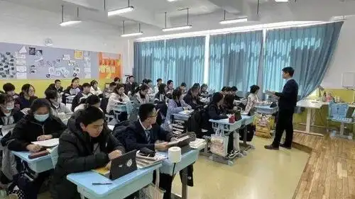 青岛二中院士港分校课程设置介绍