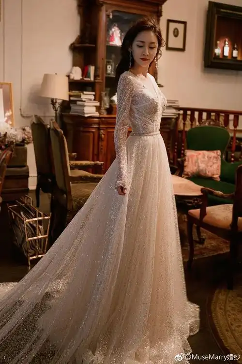 公主嫁衣88婚纱礼服的优惠券大全—2020新款长袖星空元素晚礼服性感深