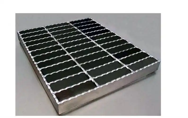 「视界」格栅板在隧道的应用和优点