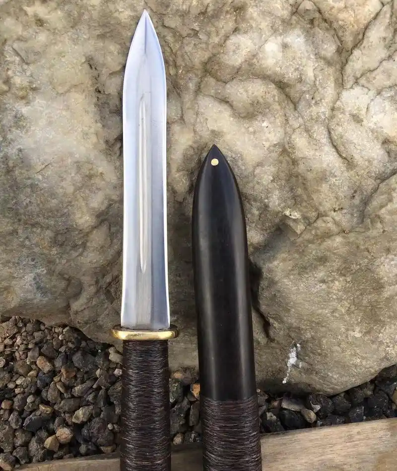 户撒刀王,精品小短剑