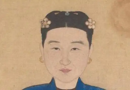 统治清朝的满族原来是女真族,入关之前是生活在东北一片.