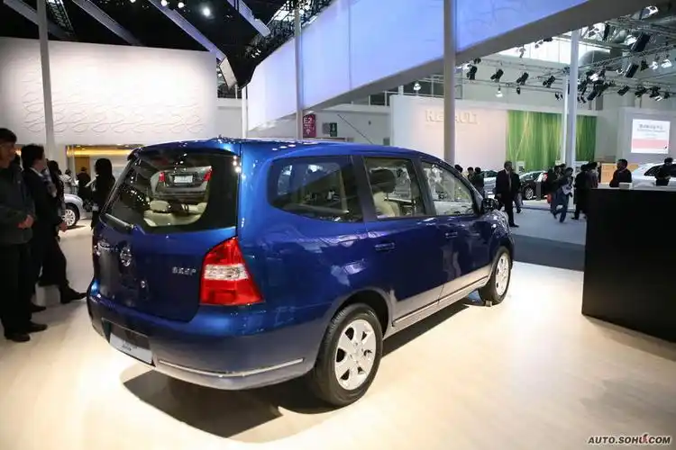 日产骊威车展实拍