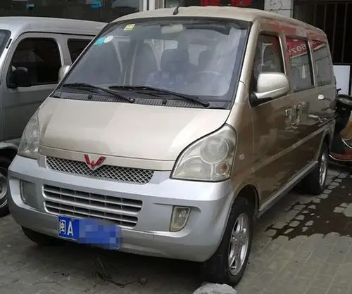 五菱荣光2012款 加长版基本型手动1.2 门店车源