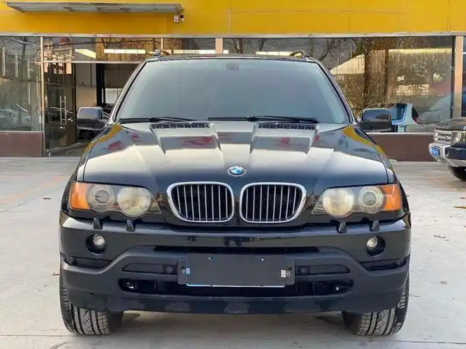 【济宁】2002年7月 宝马 宝马x5 2000款 4.4l