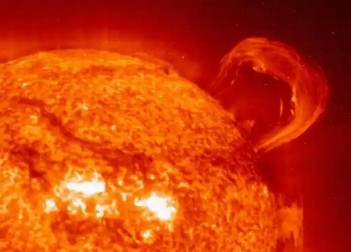 太阳黑子对地球的影响分析太阳黑子2024年会发生大爆炸吗