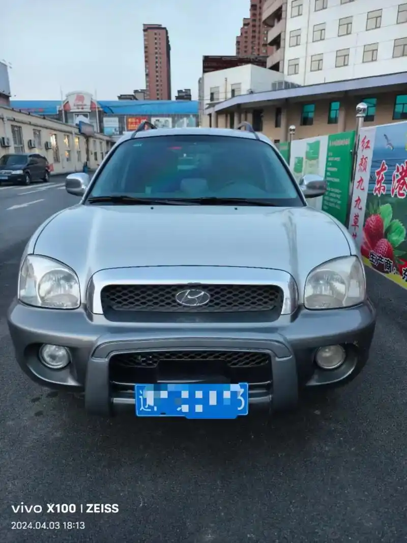 现代进口途胜四驱2.7上山下河玩吧,车板正!