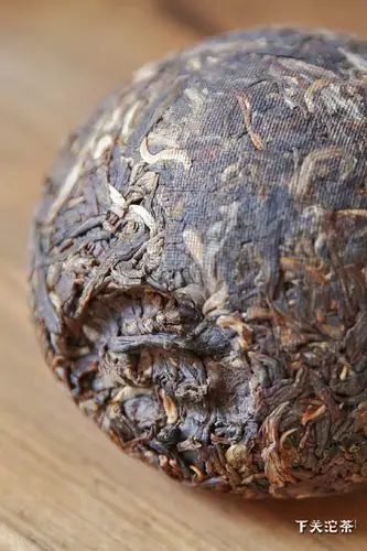 2004年下关特级沱茶裸茶