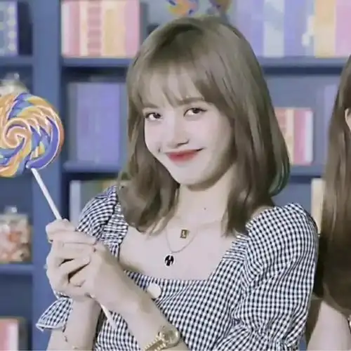 lisa头像今日分享