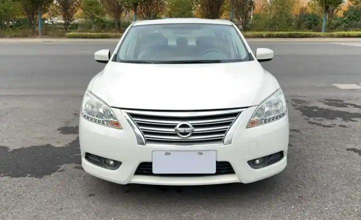 日产 轩逸 2012款 1.6xl cvt豪华版