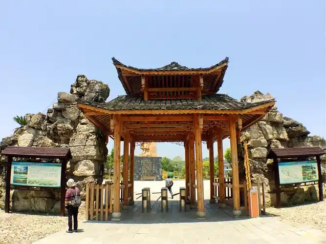 蓬莱仙界(白云区牛场镇)